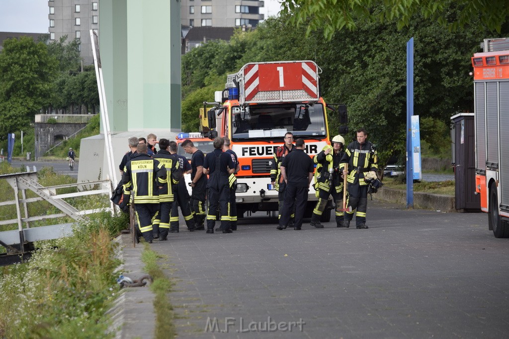 Schiff 1 Koeln in Hoehe der Koelner Zoobruecke P175.JPG - Miklos Laubert